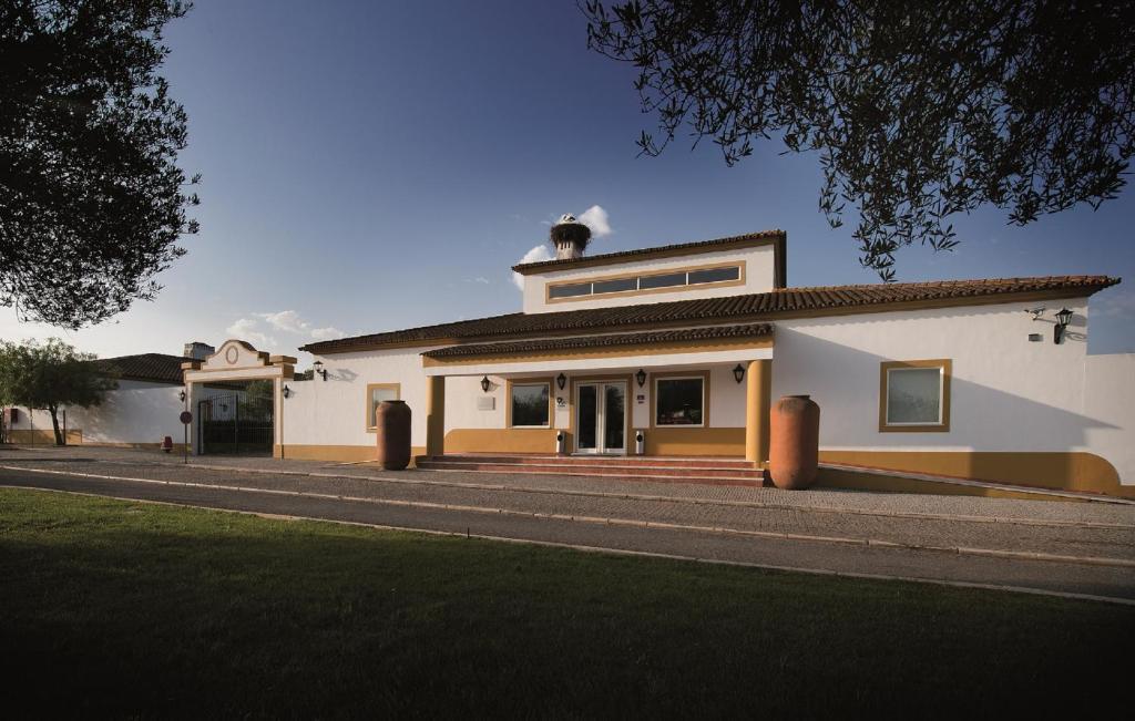 Vila Gale Alentejo Vineyard - Clube De Campo Albernoa Εξωτερικό φωτογραφία